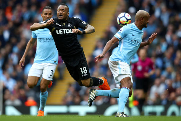 同时保持了 同时保持了