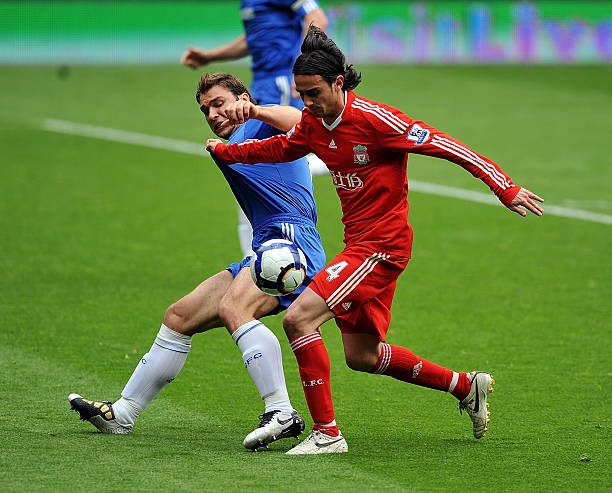 线在他的 线在他的