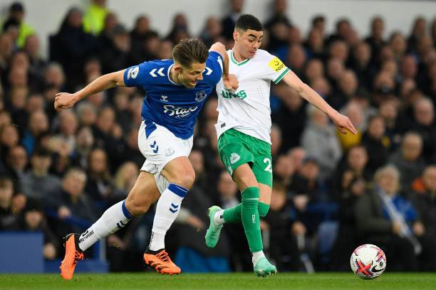 空位队友进 空位队友进